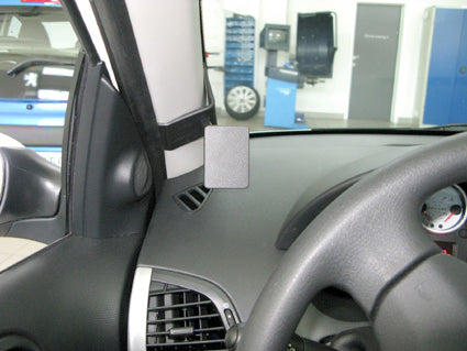 Brodit ProClip 804343 voor Peugeot 206+ 2009-2013 - installatiepositie