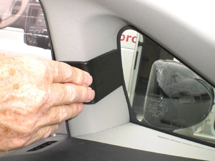 Brodit ProClip 804356 voor Toyota Prius 2010-2016 - ProClip geplaatst in het voertuig