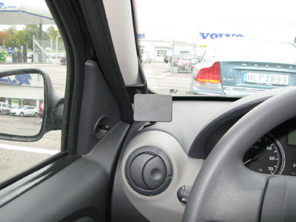 Brodit ProClip 804400 voor Dacia Sandero 2008-2012, Dacia Logan 2009-2013 e.a. - installatiepositie