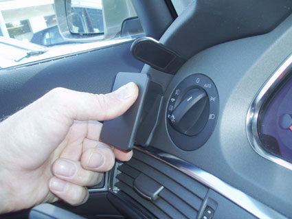 Brodit ProClip 804431 voor Audi S6 2010 en Audi A6 2010 - ProClip geplaatst in het voertuig