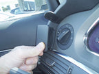 Brodit ProClip 804431 voor Audi S6 2010 en Audi A6 2010 - detail van dashboardmontage