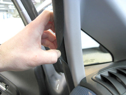Brodit ProClip 804445 voor Fiat Punto Evo 2010-2019 - montagepositie op dashboard