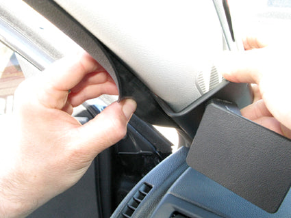 Brodit ProClip 804482 voor Skoda Roomster 2008-2015 en Skoda Fabia 2008-2014 - montagepositie op dashboard