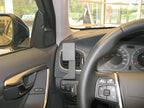Brodit ProClip 804525 voor Volvo V60 2011-2018 en Volvo S60 2011-2018 - installatiepositie