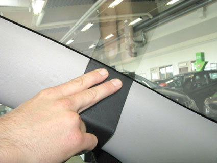Brodit ProClip 804559 voor Kia Sportage 2011-2013 - detail van dashboardmontage