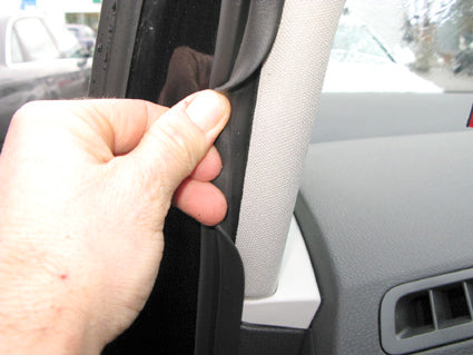 Brodit ProClip 804564 voor Seat Alhambra 2011-2019 en Volkswagen Sharan 2011-2022 - montagepositie op dashboard