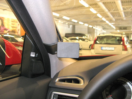 Brodit ProClip 804675 voor Volvo XC70 2012-2016, Volvo V70 II 2012-2016 en Volvo S80 2012-2016 - installatiepositie