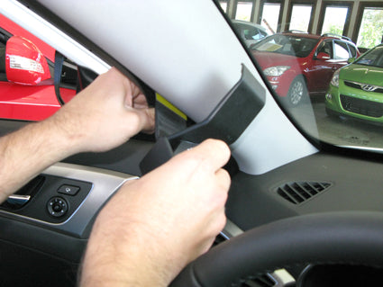 Brodit ProClip 804688 voor Hyundai Veloster 2012-2018 - ProClip geplaatst in het voertuig