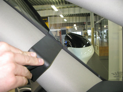 Brodit ProClip 804735 voor Opel Zafira C 2012-2019 - detail van dashboardmontage