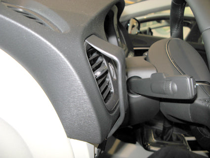 Brodit ProClip 804801 voor Volvo V40 2013-2020 - productfoto zwarte ABS montagebasis
