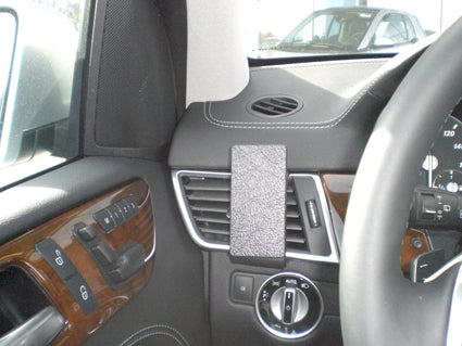 Brodit ProClip 804826 voor Mercedes Benz M-Class/ML 2012-2015, Mercedes Benz GLE-Class 2016-2019 en Mercedes Benz GL-Class 2013-2019 - installatiepositie