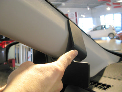 Brodit ProClip 804894 voor Toyota RAV 4 2013-2018 - ProClip geplaatst in het voertuig