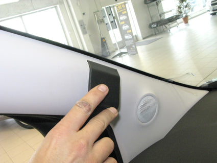 Brodit ProClip 804904 voor Opel Adam 2013-2015 - ProClip geplaatst in het voertuig