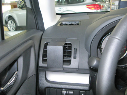 Brodit ProClip 804905 voor Subaru Levorg 2016-2021 en Subaru Forester 2013-2017 - installatiepositie
