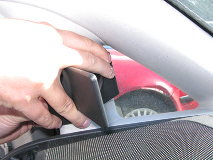 Brodit ProClip 804908 voor Volkswagen Touran 2003-2015 - detail van dashboardmontage