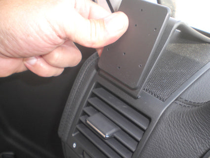 Brodit ProClip 804934 voor Mercedes Benz G-Class 2013-2018 - ProClip geplaatst in het voertuig