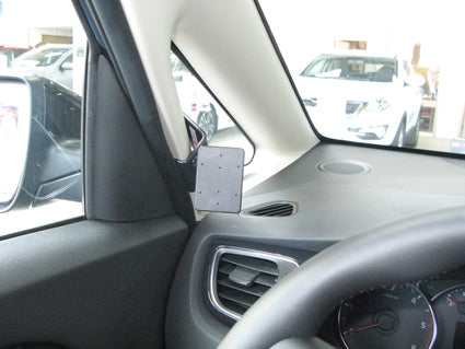 Brodit ProClip 804949 voor Kia Carens IV 2014-2020 - installatiepositie