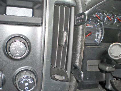 Brodit ProClip 804954 voor Chevrolet Silverado 2500/3500 Series 2015-2019, Chevrolet Silverado 1500 Series 2014-2018 e.a. - montagepositie op dashboard