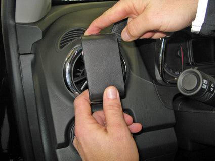 Brodit ProClip 804976 voor Chevrolet Trax 2014-2016 - ProClip geplaatst in het voertuig