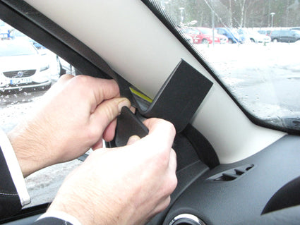 Brodit ProClip 804987 voor Dacia Duster 2014-2017 - ProClip geplaatst in het voertuig