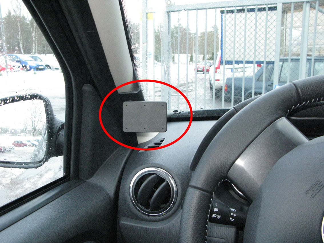 Brodit ProClip 804987 voor Dacia Duster 2014-2017 - productfoto zwarte ABS montagebasis