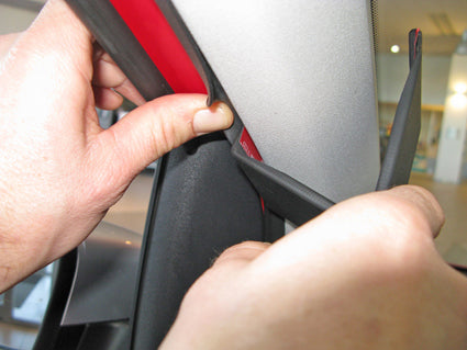 Brodit ProClip 804997 voor Seat Mii 2012-2022, Skoda Citigo 2012-2022 en Volkswagen UP 2012-2019 - montagepositie op dashboard
