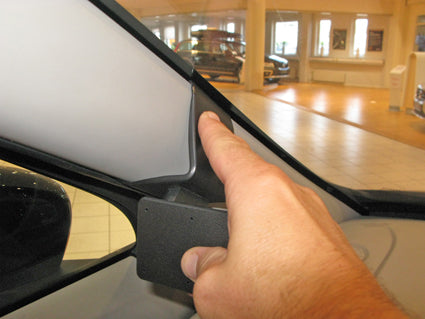 Brodit ProClip 805046 voor Renault Zoe 2014-2019 - detail van dashboardmontage