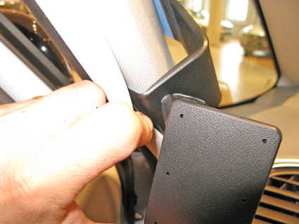 Brodit ProClip 805128 voor Renault Espace 2015-2022 - montagepositie op dashboard