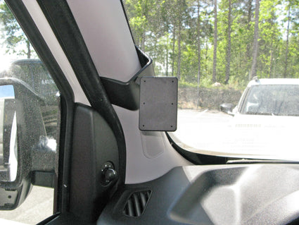 Brodit ProClip 805130 voor Dodge Ram ProMaster City 2016-2024 en Fiat Doblò 2016-2017 - installatiepositie