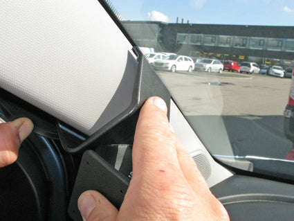Brodit ProClip 805151 voor Opel Karl 2016-2020 - ProClip geplaatst in het voertuig