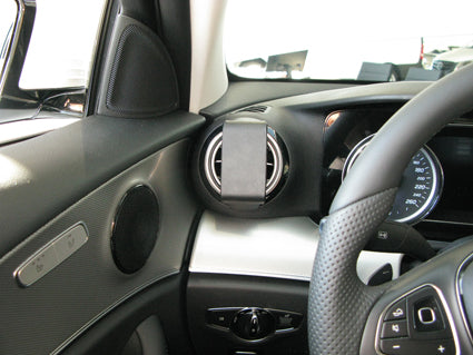 Brodit ProClip 805208 voor Mercedes Benz E-Class, Stationwagon 2017-2023, Mercedes Benz E-Class, Sedan 2017-2023 en Mercedes Benz E-Class, Coupé 2018-2023 - installatiepositie