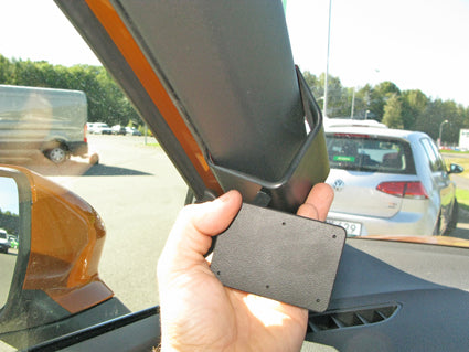Brodit ProClip 805256 voor Cupra Ateca 2020-2026 en Seat Ateca 2017-2024 - ProClip geplaatst in het voertuig