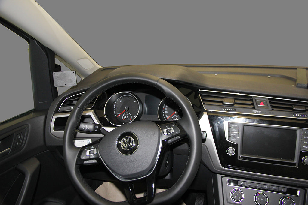 Brodit ProClip 805294 voor Volkswagen Touran 2016-2026 - productfoto zwarte ABS montagebasis