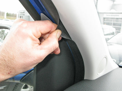 Brodit ProClip 805298 voor Volkswagen Amarok 2017-2023 - montagepositie op dashboard