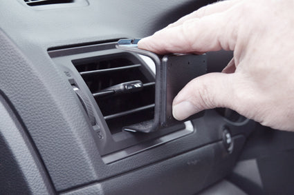 Brodit ProClip 805373 voor Subaru Legacy 2015-2021 - montagepositie op dashboard