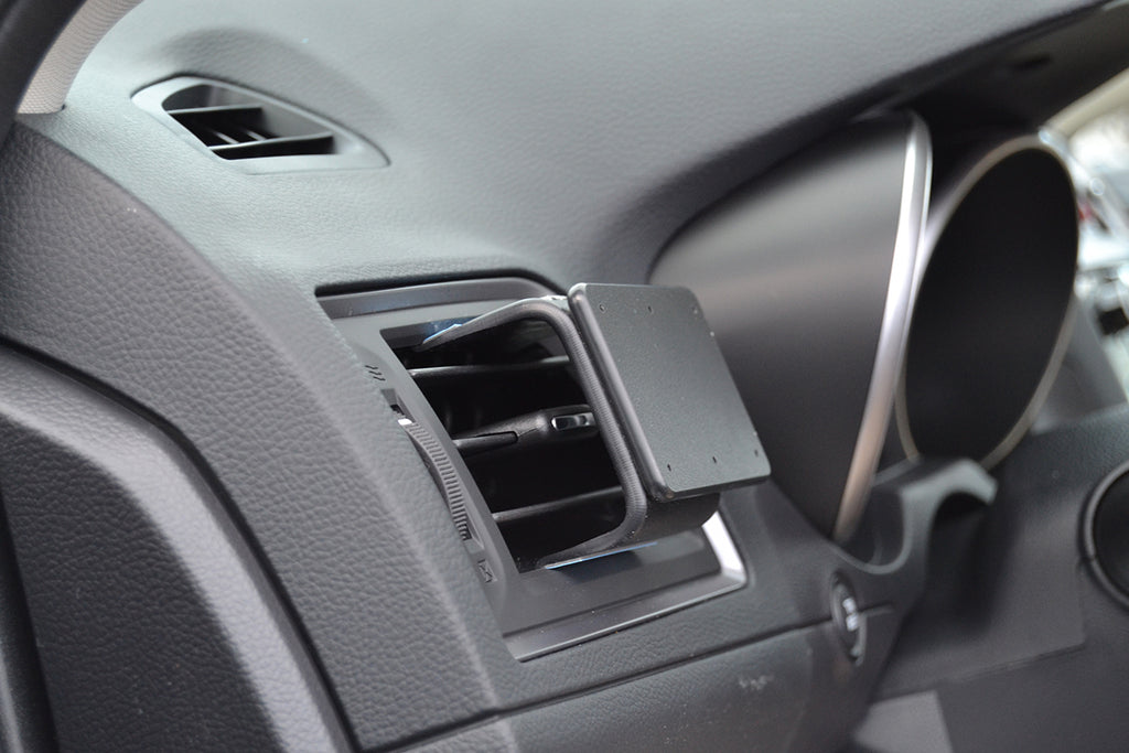 Brodit ProClip 805373 voor Subaru Legacy 2015-2021 - productfoto zwarte ABS montagebasis