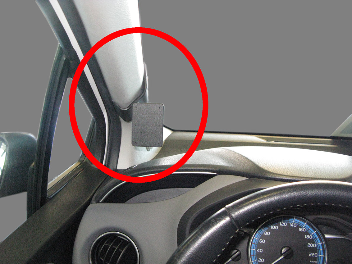 Brodit ProClip 805402 voor Toyota Yaris 2015-2020 - productfoto zwarte ABS montagebasis
