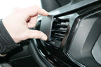 Brodit ProClip 805483 voor Volkswagen Polo 2018-2025 - detail van dashboardmontage