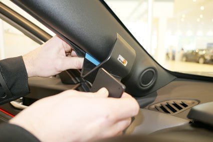 Brodit ProClip 805601 voor Nissan Juke 2020-2025 - montagepositie op dashboard