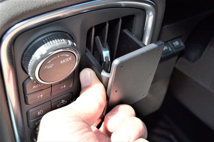 Brodit ProClip 805617 voor Chevrolet Silverado 2020-2024 - ProClip geplaatst in het voertuig