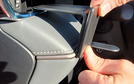 Brodit ProClip 805655 voor Toyota Venza 2021-2024 - ProClip geplaatst in het voertuig