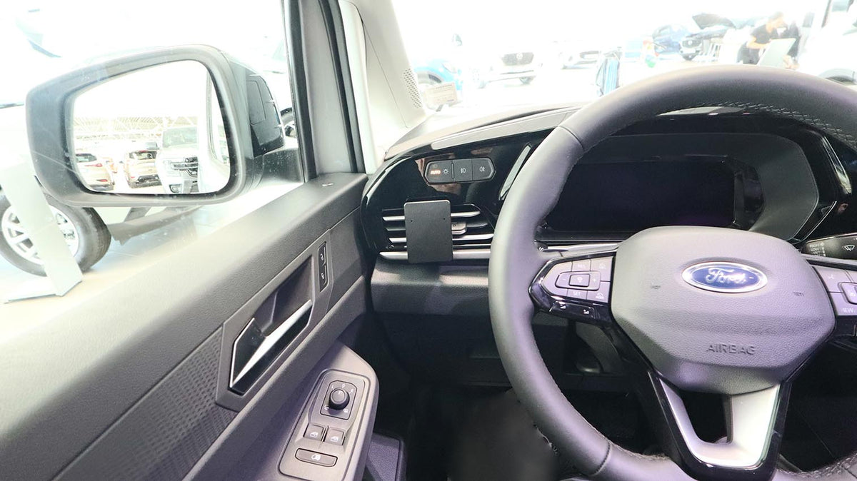 Brodit ProClip 805687 voor Ford Transit Connect 2024-2026, Ford Tourneo Connect 2023-2026 e.a. - productfoto zwarte ABS montagebasis