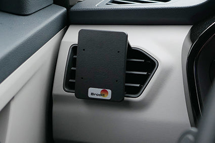 Brodit ProClip 805722 voor Maxus e-Deliver 3 2021-2026 - detail van dashboardmontage