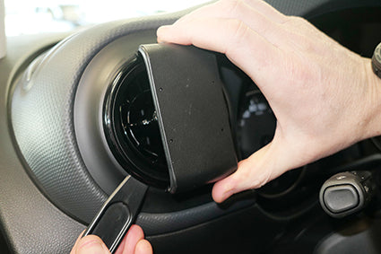Brodit ProClip 805728 voor Mercedes Benz T-Class 2022-2026 en Mercedes Benz Citan 2022-2026 - ProClip geplaatst in het voertuig