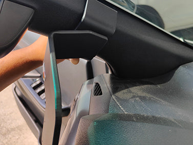 Brodit ProClip 805771 voor Toyota HiLux 2016-2026 - ProClip geplaatst in het voertuig
