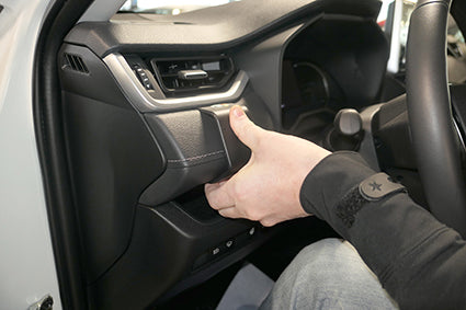 Brodit ProClip 805843 voor Toyota RAV 4 2019-2025 - ProClip geplaatst in het voertuig