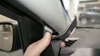 Brodit ProClip 805858 voor Dacia Sandero 2021-2025 en Dacia Jogger 2022-2025 - montagepositie op dashboard