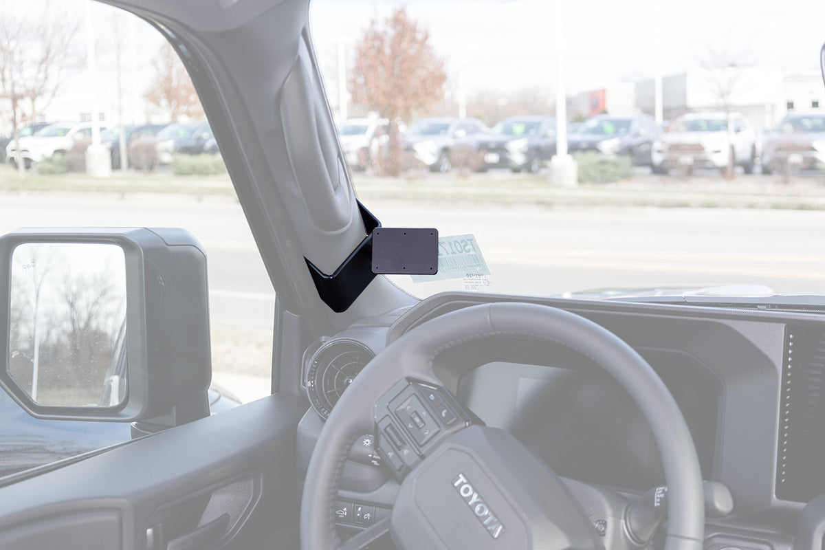 Brodit ProClip 806142 voor Toyota LandCruiser 250 2024-2026 en Toyota LandCruiser 2024-2026 - productfoto zwarte ABS montagebasis