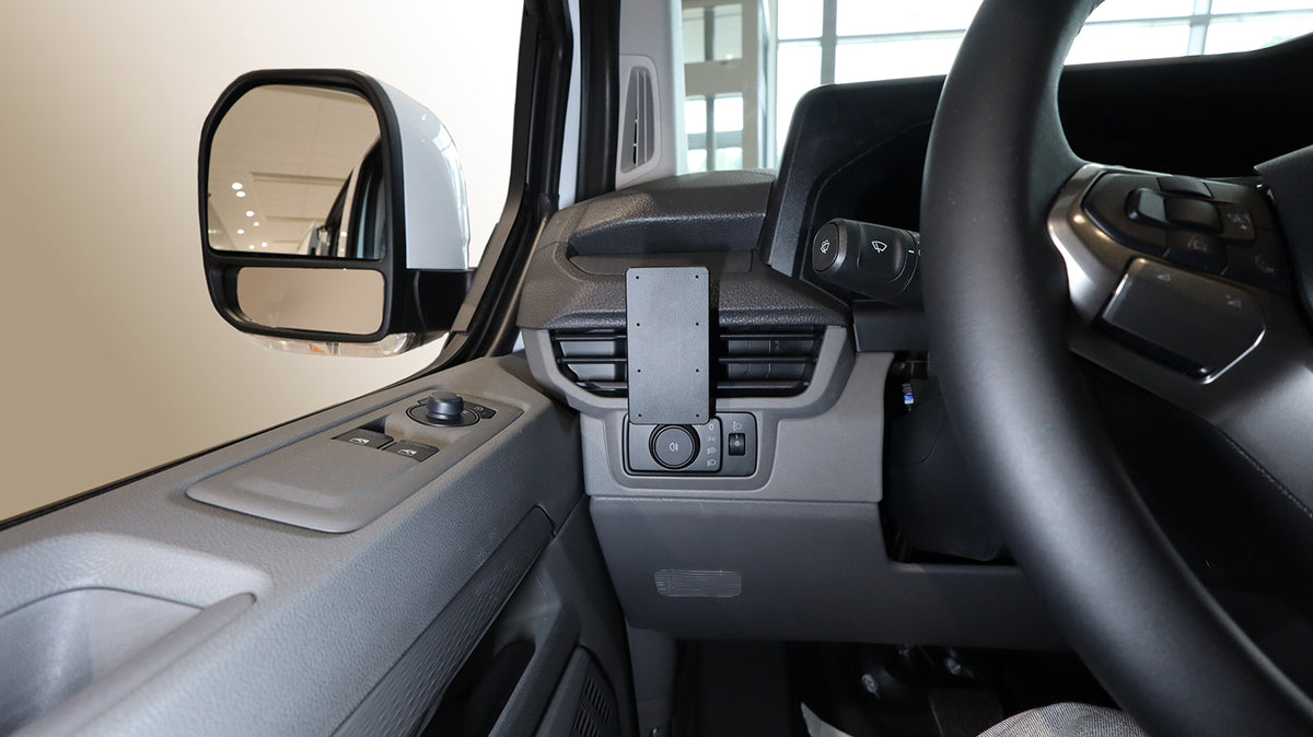 Brodit ProClip 806240 voor Ford Transit Custom 2024-2026 en Volkswagen T7 Transporter/Pickup 2025-2026 - installatiepositie