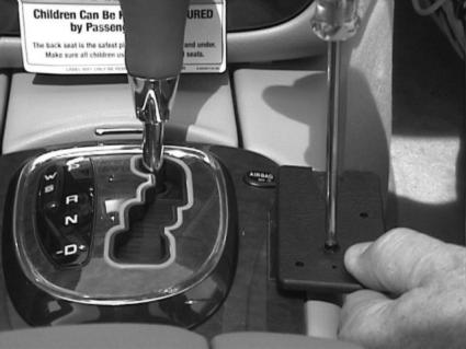 Brodit ProClip 832707 voor Mercedes Benz S-Class 2000-2002 - installatiepositie